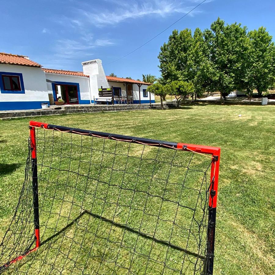 Quinta Alfaval Guest House Redondo Exterior photo