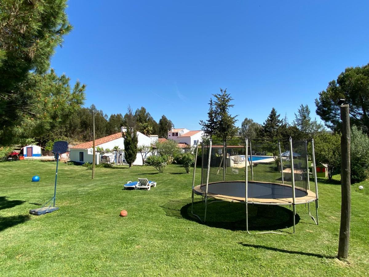 Quinta Alfaval Guest House Redondo Exterior photo