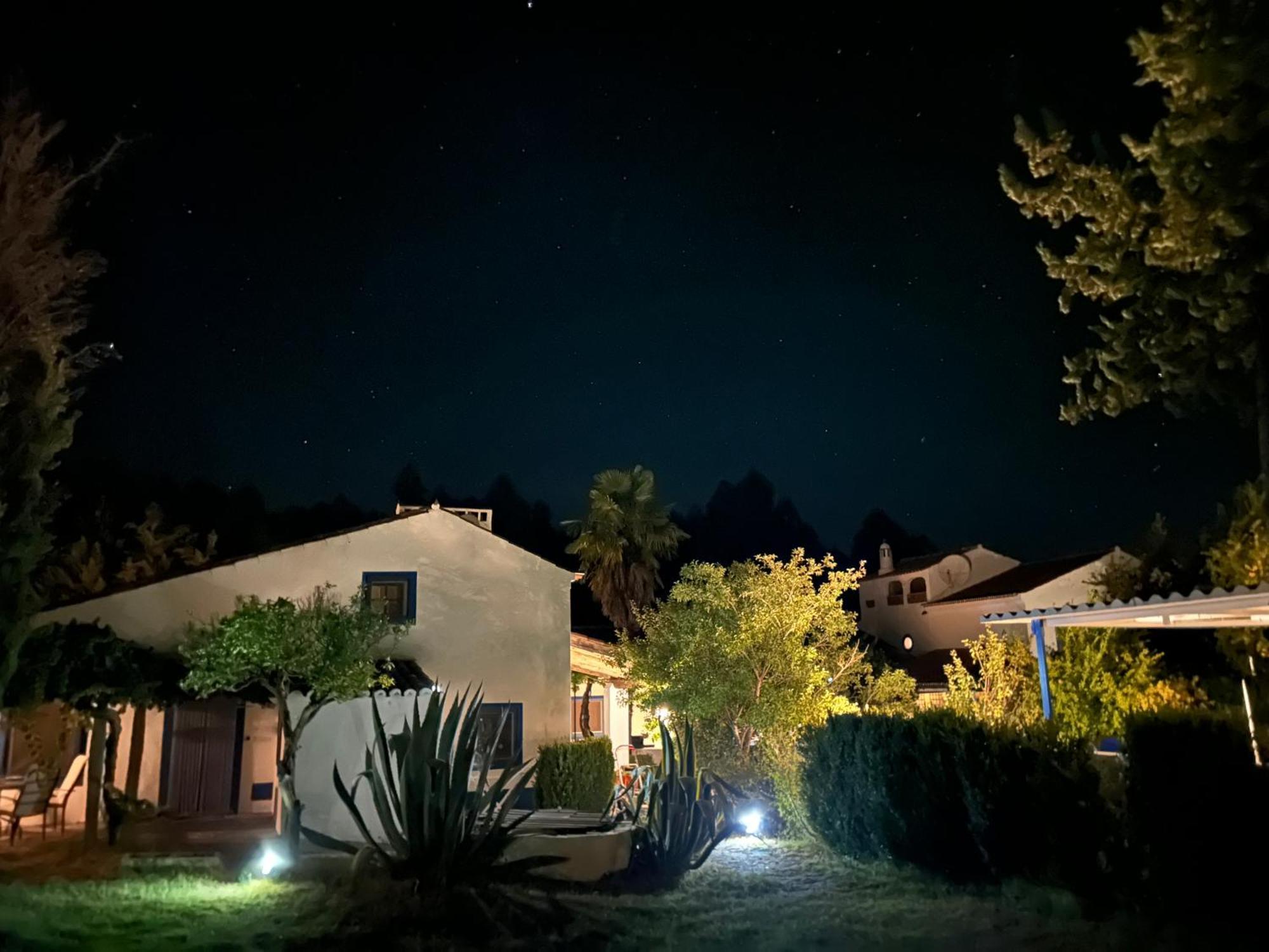 Quinta Alfaval Guest House Redondo Exterior photo