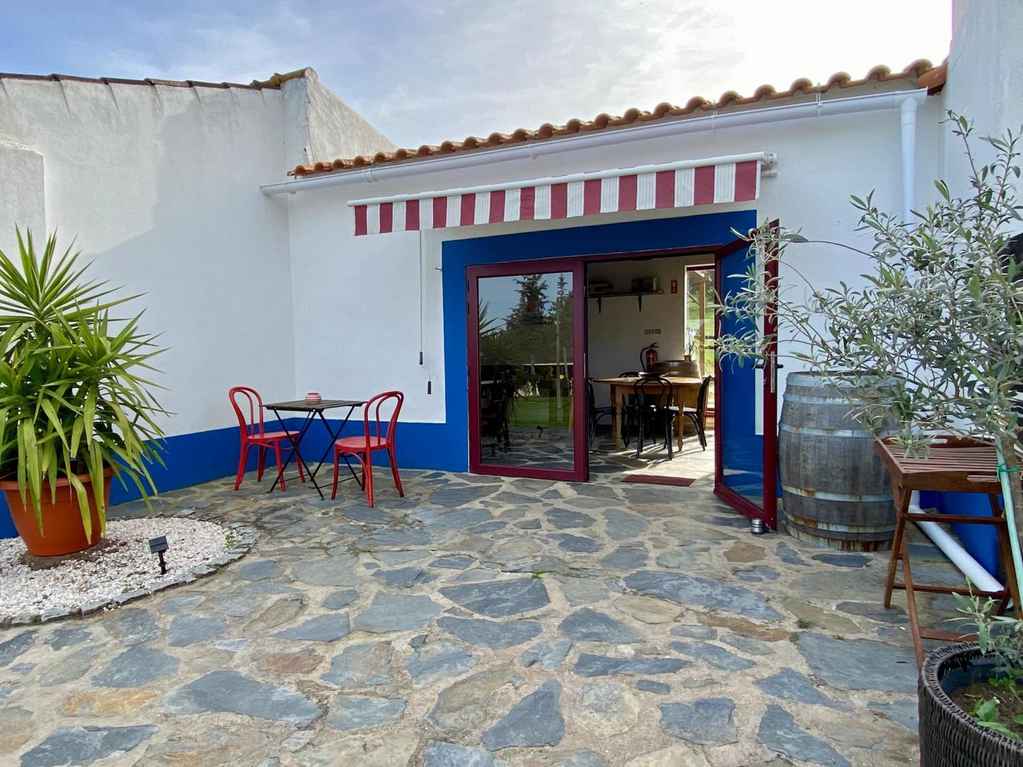 Quinta Alfaval Guest House Redondo Exterior photo