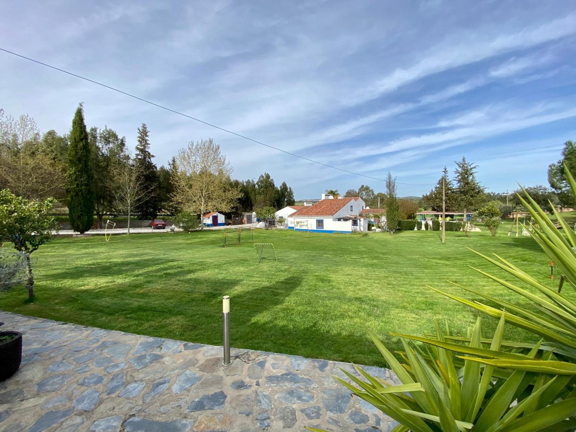 Quinta Alfaval Guest House Redondo Exterior photo